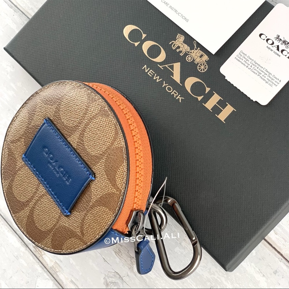 NWT COACH Round Hybrid Signature Canvas Pouch Bag - Picture 7 of 16
